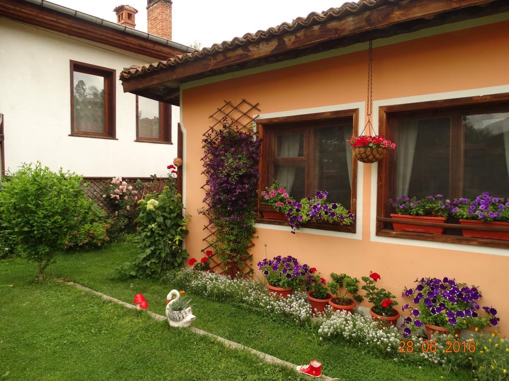 Bobi Guest House Koprivshtitsa Exterior photo