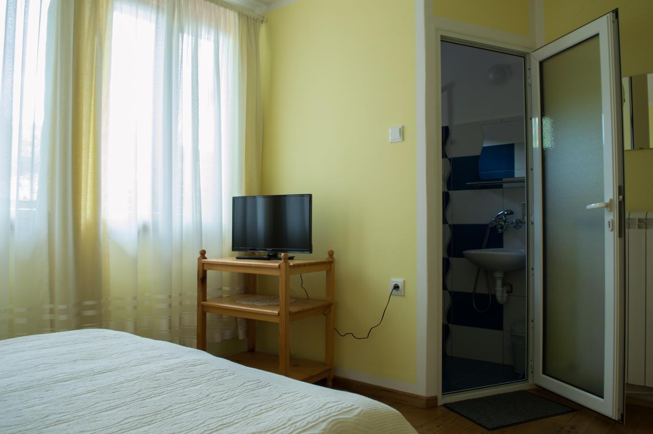 Bobi Guest House Koprivshtitsa Exterior photo