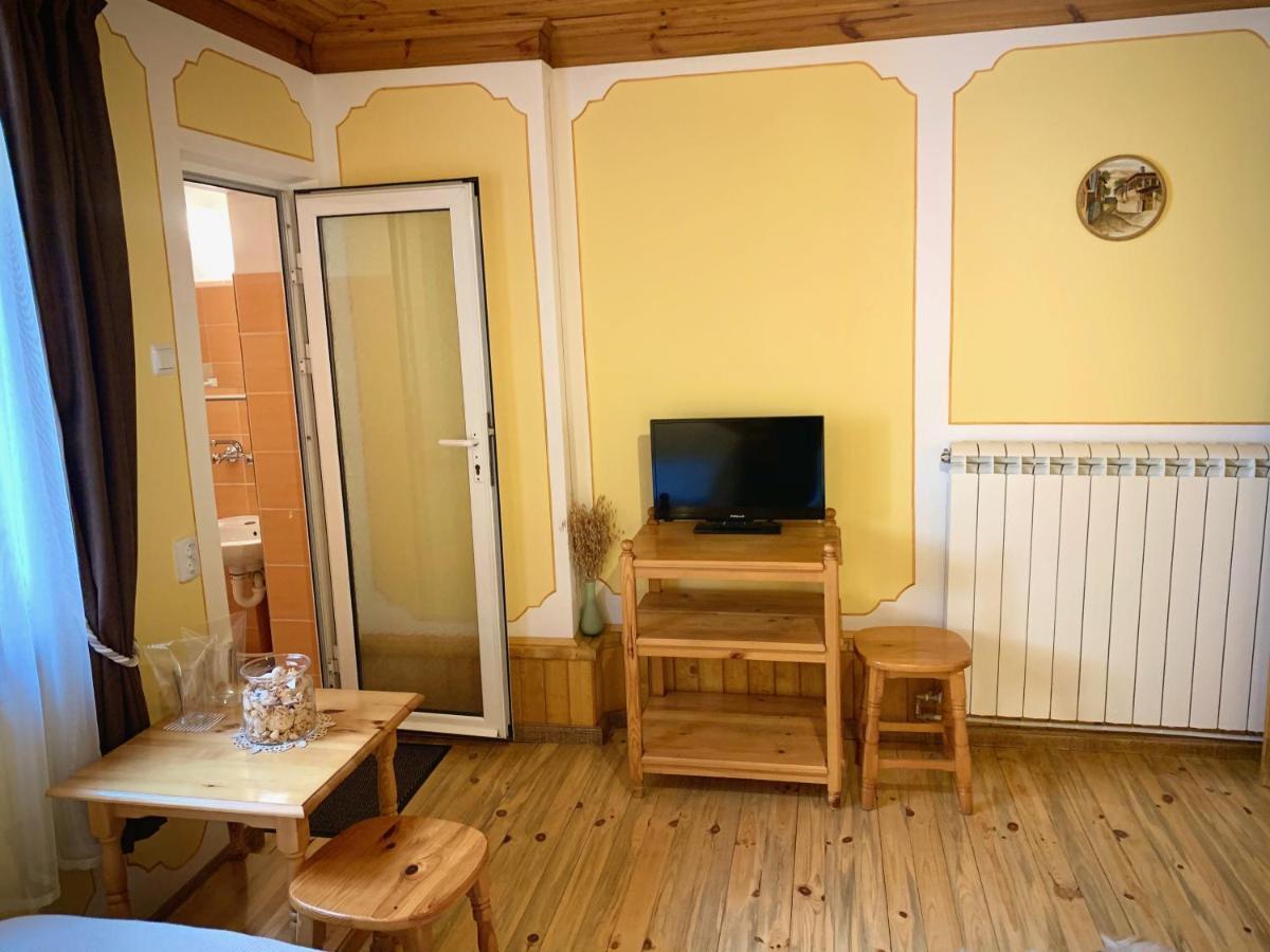 Bobi Guest House Koprivshtitsa Exterior photo
